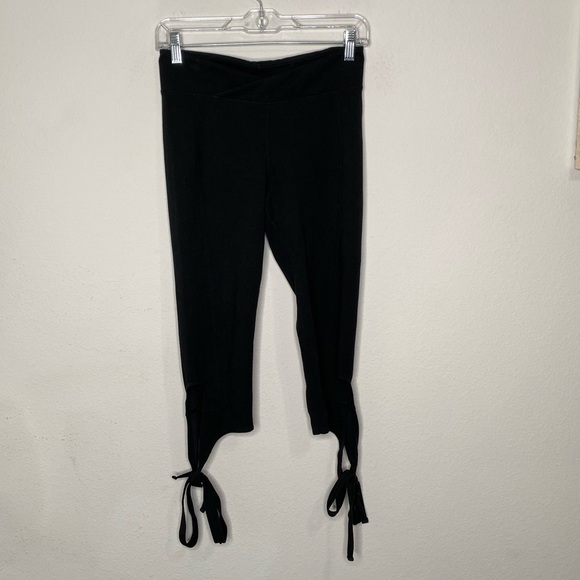 Free People Movement Turnout Stretch Yoga Tie Ankle Black Leggings Size Small - Picture 3 of 8